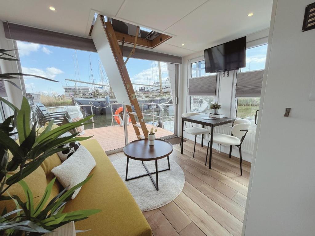 Tiny Lake Houses Near The Beach And Centre By Weltevreden Experience Zeewolde Buitenkant foto